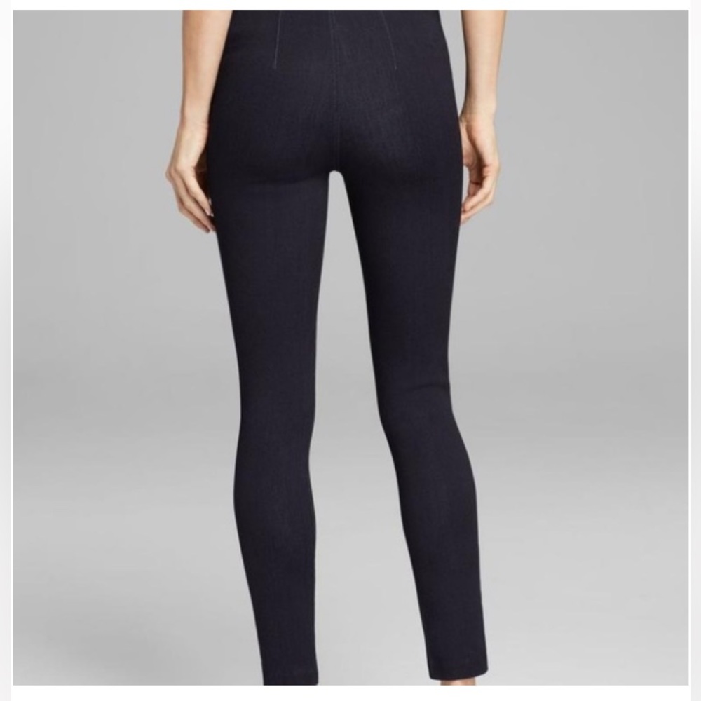 NWOT Skinny Jeans 24-25 Stretch Jegging-like blue jeans, Brand: Sold Design Lab